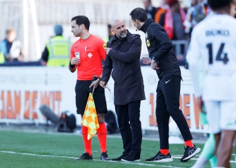 Persconferentie | 'Ik wil het PSV weer zien waar mensen graag naar kijken' 
