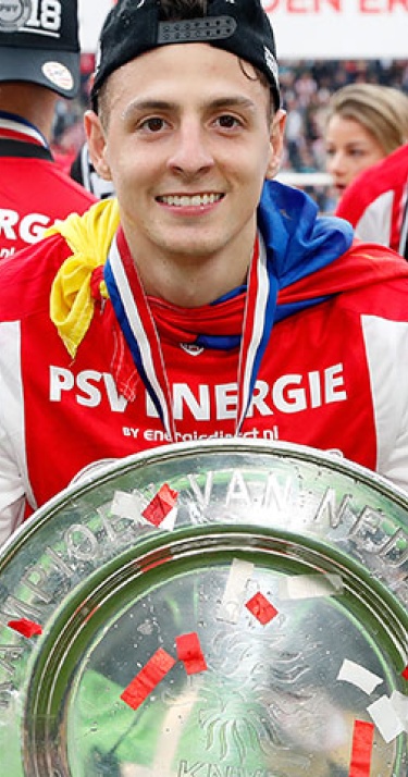 Santiago Arias verruilt PSV voor Atl&eacute;tico Madrid