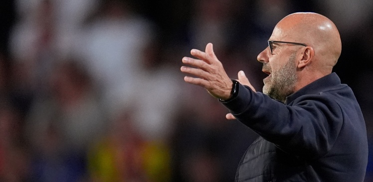 Persconferentie | ‘Alles wat zij goed hebben gedaan, deden wij slecht’