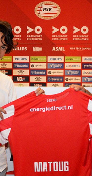 Matoug beloond met eerste profcontract  