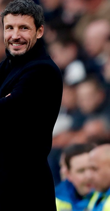 Van Bommel blij met stabiel spel PSV