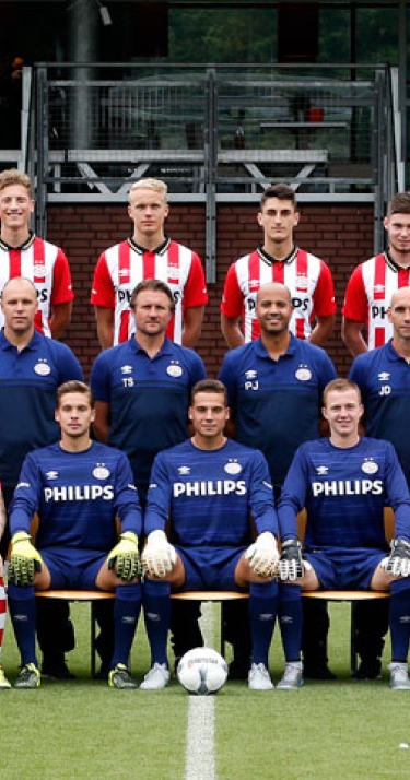 Jong PSV opent tegen titelkandidaat