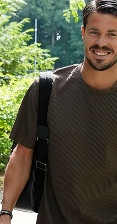 Nieuws | 25 spelers op het veld tijdens eerste training 