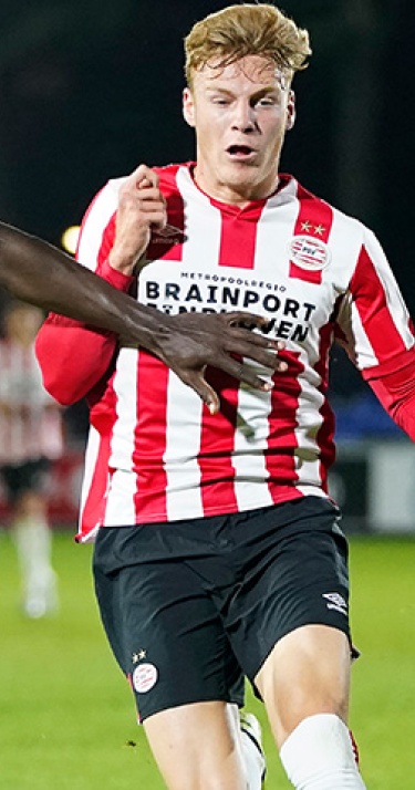 Jong PSV ontvangt gedoodverfde titelkandidaat