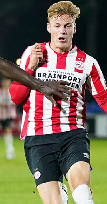 Jong PSV ontvangt gedoodverfde titelkandidaat