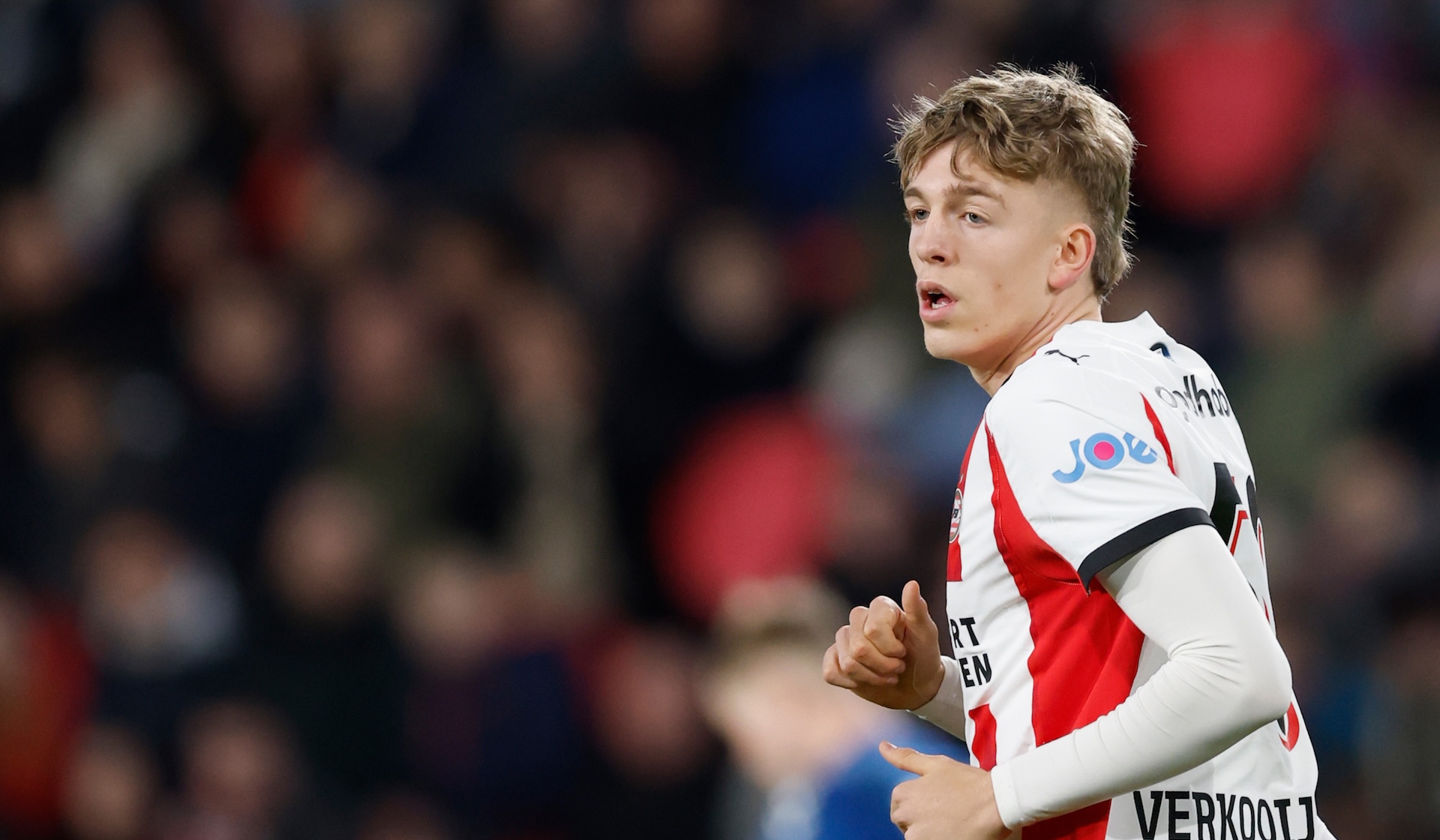 Liveblog | Drie jeugdspelers debuteren bij bekeroverwinning op GVVV