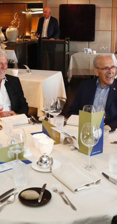 IN BEELD | Diner oud-spelers 1978 en 1988