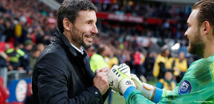 ‘Naar onze wapens gespeeld’ 