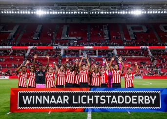 Persconferentie | ‘Dat je op de stoel van eindverantwoordelijke mag zitten, is heel leuk’