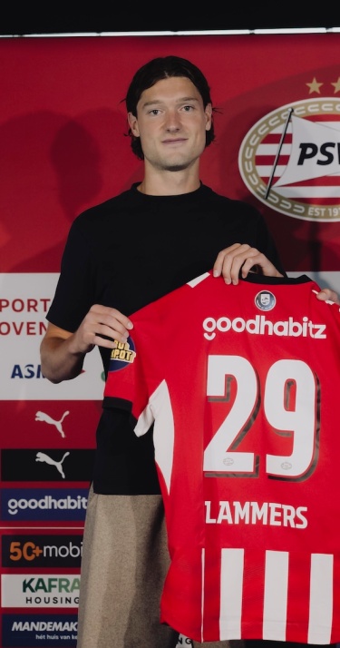 Transfer | PSV haalt Sam Lammers terug naar Eindhoven