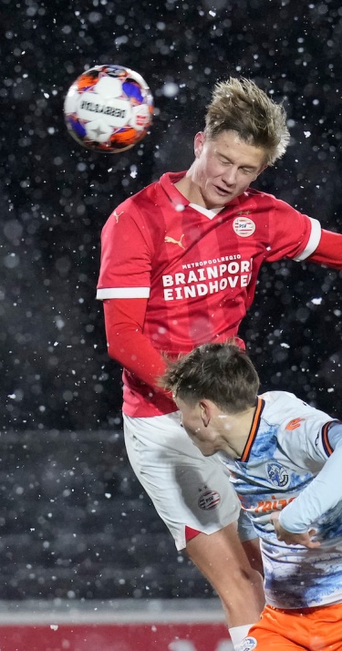 Spelersprofiel | Jesper Uneken geldt nog als een klassieke spits 