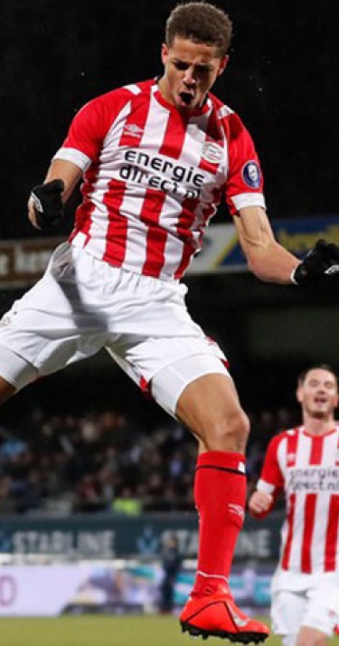 IN BEELD | Jong PSV wint van FC Eindhoven