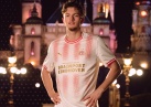 Nieuws | PSV en Efteling presenteren shirt vol verwondering