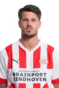 Marco van Ginkel, rugnummer 8
