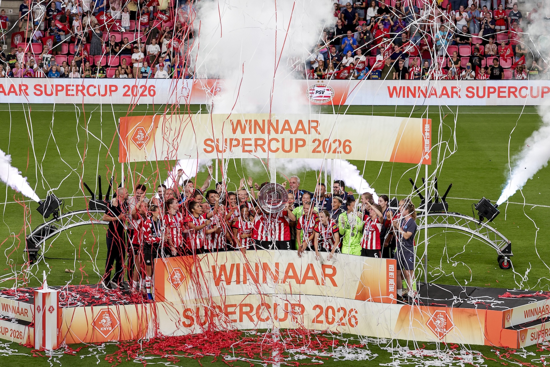 Vrijdag won PSV Vrouwen al de supercup ten koste van FC Twente (3-0)