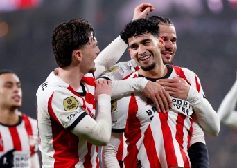 Liveblog | PSV herpakt zich en wint van sc Heerenveen