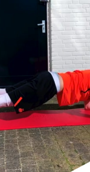 PSV Work Out | Let's plank!