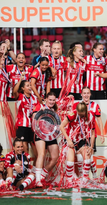Nieuws | PSV Vrouwen overrompelt FC Twente en wint Supercup 