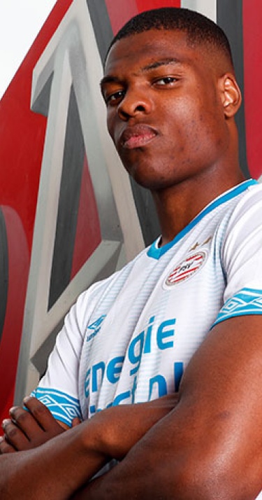 PSV neemt Dumfries over van sc Heerenveen