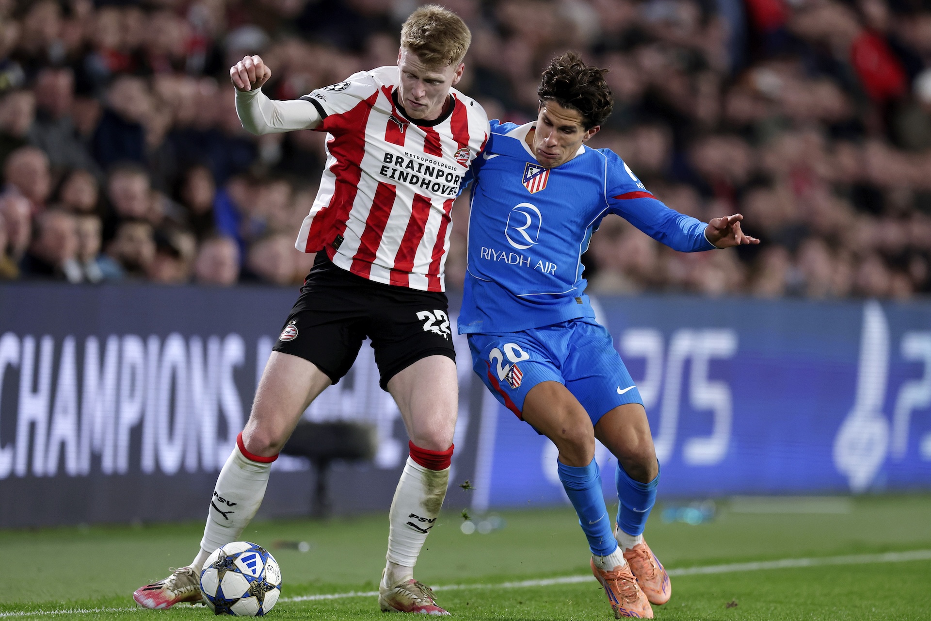 Nabeschouwing | Guus Til eerste PSV'er die scoort tegen Atletico Madrid in Eindhoven
