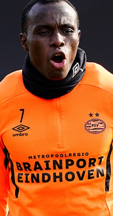 PSV en Jong PSV hervatten training