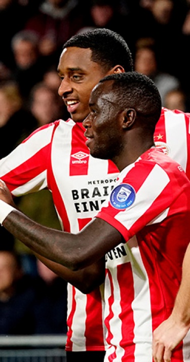 PSV recht rug tegen PEC Zwolle: 4-1