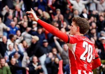 Nabeschouwing | Guus Til nadert bijzondere mijlpaal 
