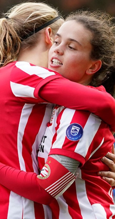 PSV Vrouwen bereikt kampioenspoule door winst op FC Twente