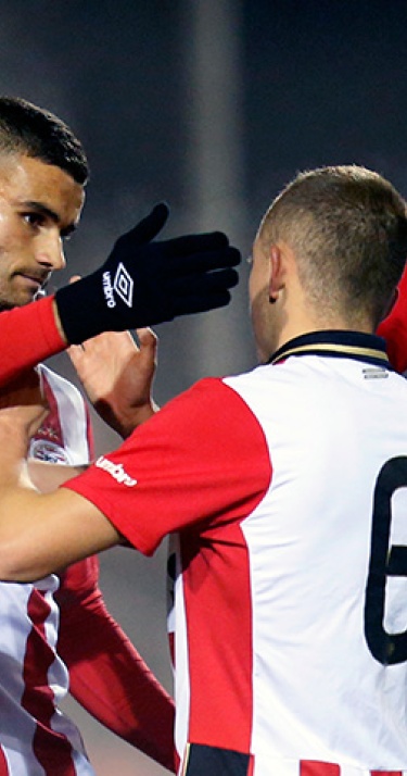 Jong PSV klopt Telstar in blessuretijd: 4-3