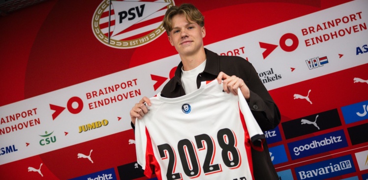 Profcontract | Loek Schakenraad verdient eerste contract bij PSV 