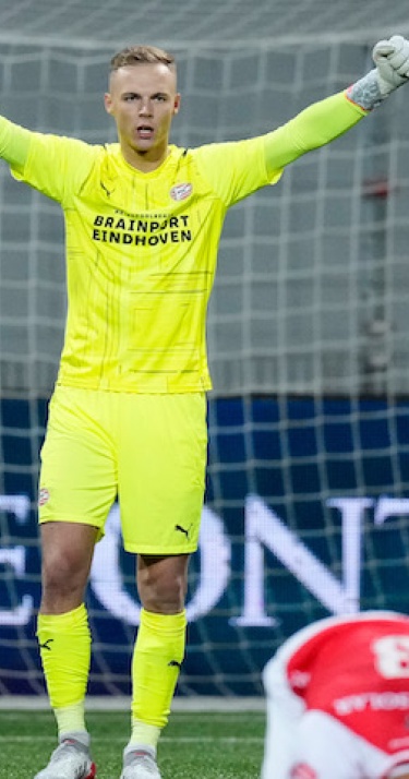 Jong PSV weet weer wat scoren is na kansenregen in Maastricht 