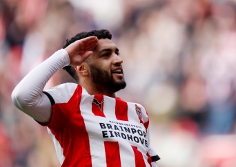 Persconferentie | 'Hij combineert kracht met techniek en inzicht' 