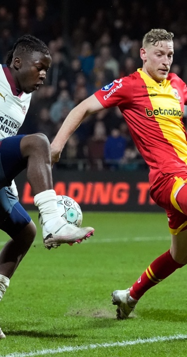 Een terugblik op het duel van vorig seizoen, waarin PSV met 1-0 zegevierde