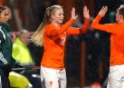 Rentree Van Es bij winnend Oranje 