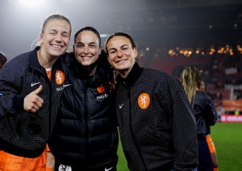 Interlandperiode | PSV Vrouwen sluit interlandperiode succesvol af