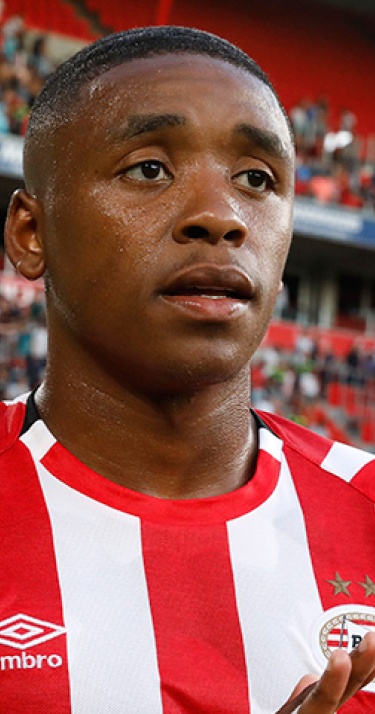 PSV verlengt contract met Bergwijn tot 2022
