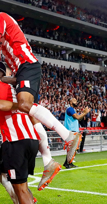 PSV zet stap richting groepsfase Europa League
