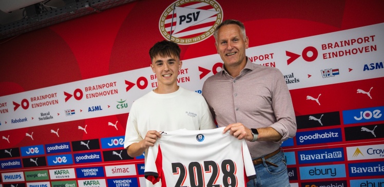 Profcontract | Jonas Colaes tekent eerste contract bij PSV