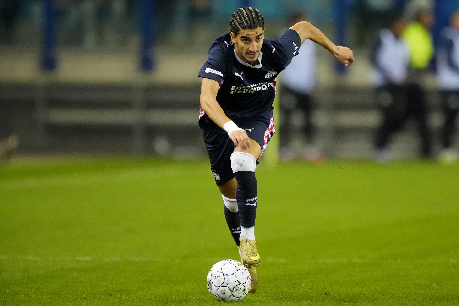 Transfer | Tay Abed verruilt PSV voor Levante UD