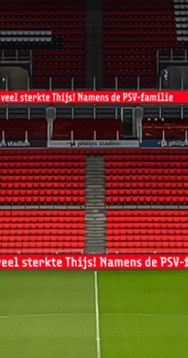 Nieuws | LED-boarding in Philips stadion ingezet voor boodschap Thijs 