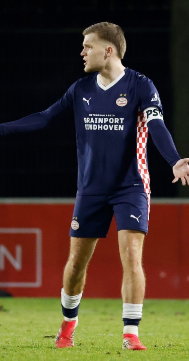 Wedstrijdverslag | Jong PSV geeft tweemaal voorsprong uit handen en verliest in Utrecht