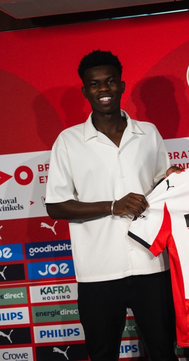 Transfer | Sidib&eacute; verruilt Stoke City voor PSV en tekent tot 2029