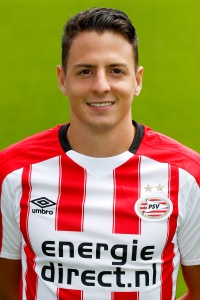 Santiago Arias, rugnummer 4