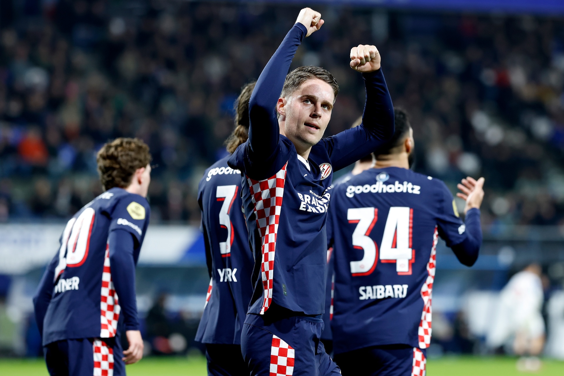 PSV - Nieuws | Joey Veerman blijft PSV trouw