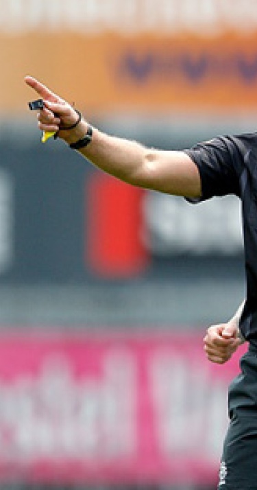 Wiedemeijer scheidsrechter PSV-NAC Breda