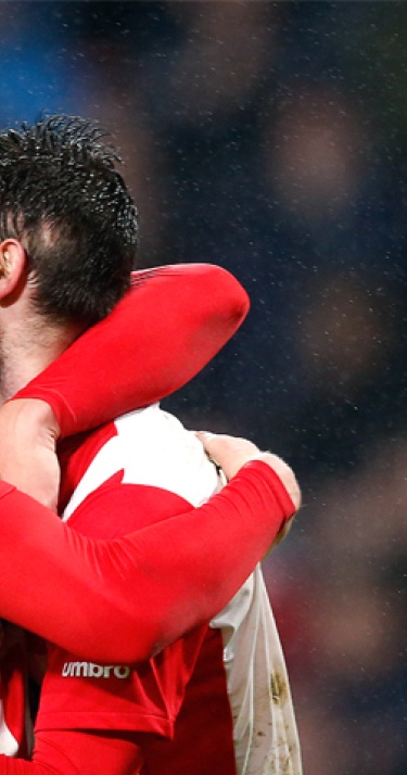 PSV boekt achtste eredivisiezege op rij: 2-0