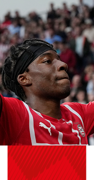 PSV eindigt seizoensvoorbereiding met winst op PAOK FC