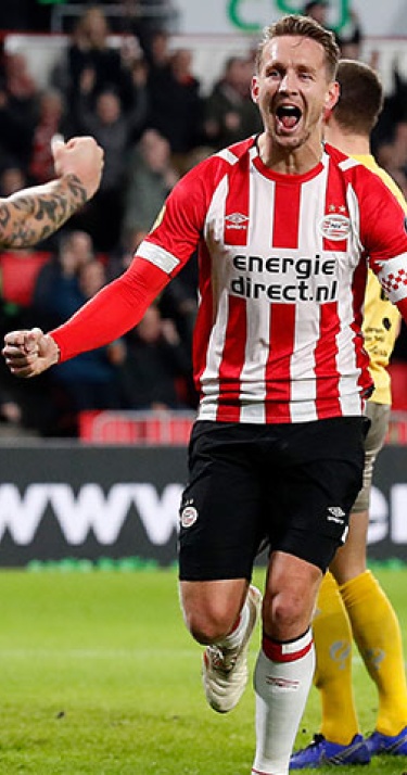 PSV heeft geen kind aan Excelsior: 6-0