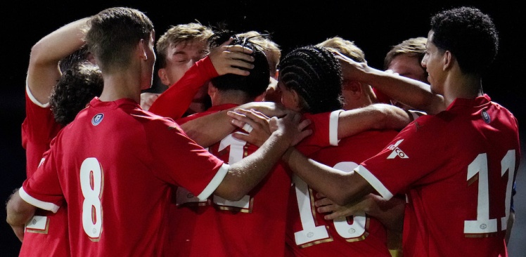 Liveblog | Jong PSV pakt eerste drie punten tegen Telstar
