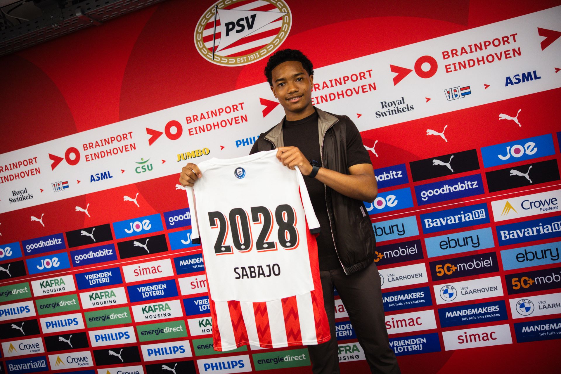 Profcontract | Givenciyo Sabajo tekent tot 2028 bij PSV